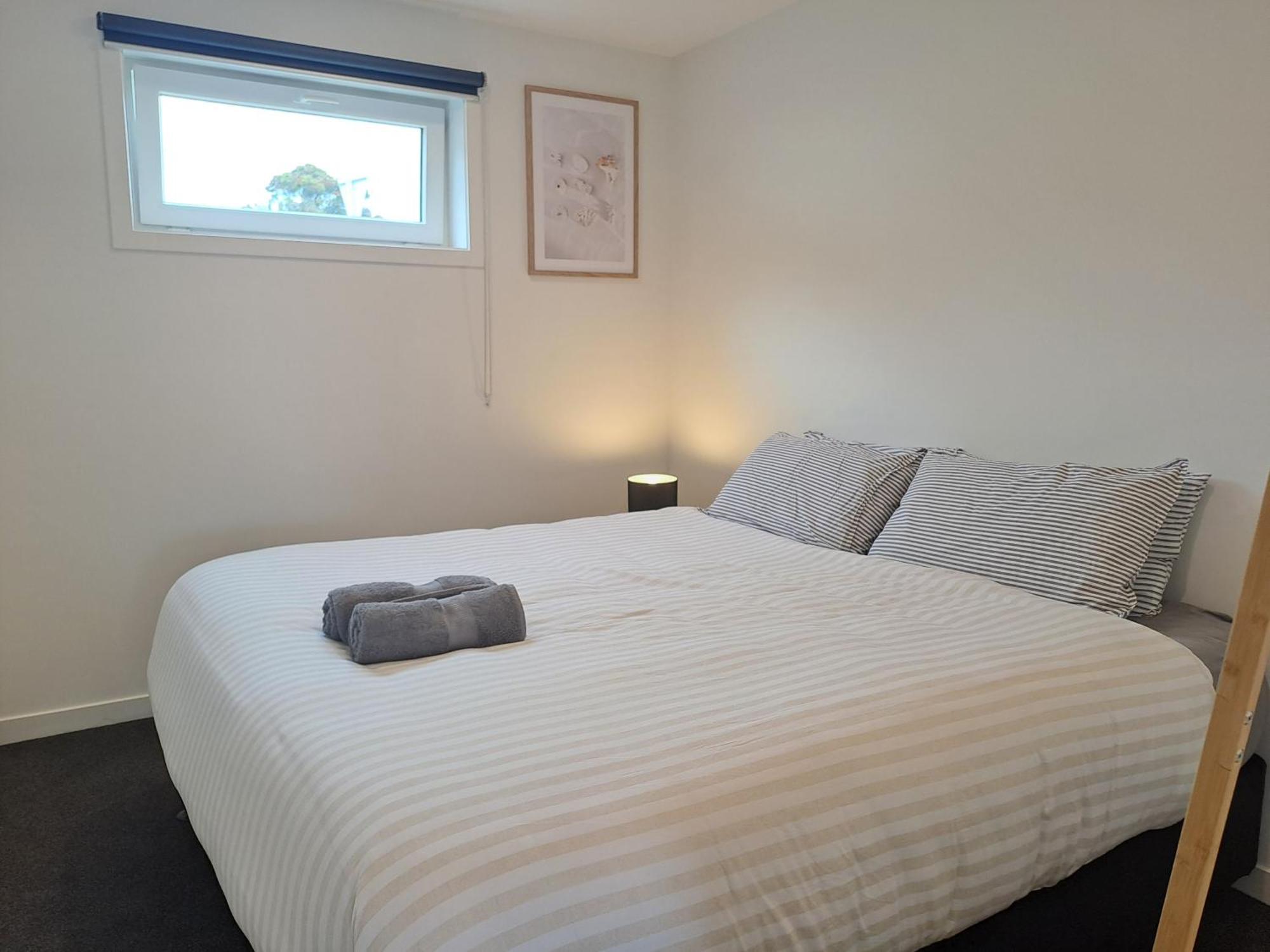 Tainui Charm - Fully Renovated, 2 Bedrooms Apartment *